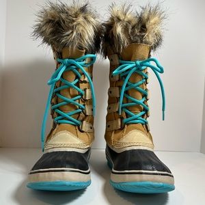 *Sorel Joan of Arctic Everything Turquoise laced boots Size 7.5